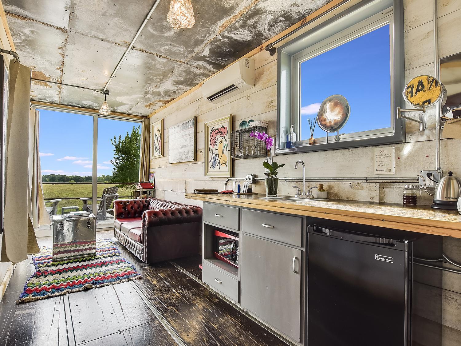 Flophouze Shipping Container Hotel Round Top Extérieur photo